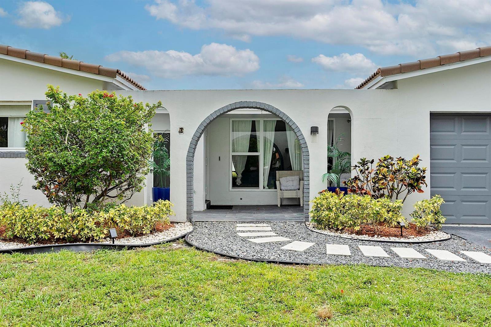 10476 NW 3rd Street, Plantation FL 33324 photo 5