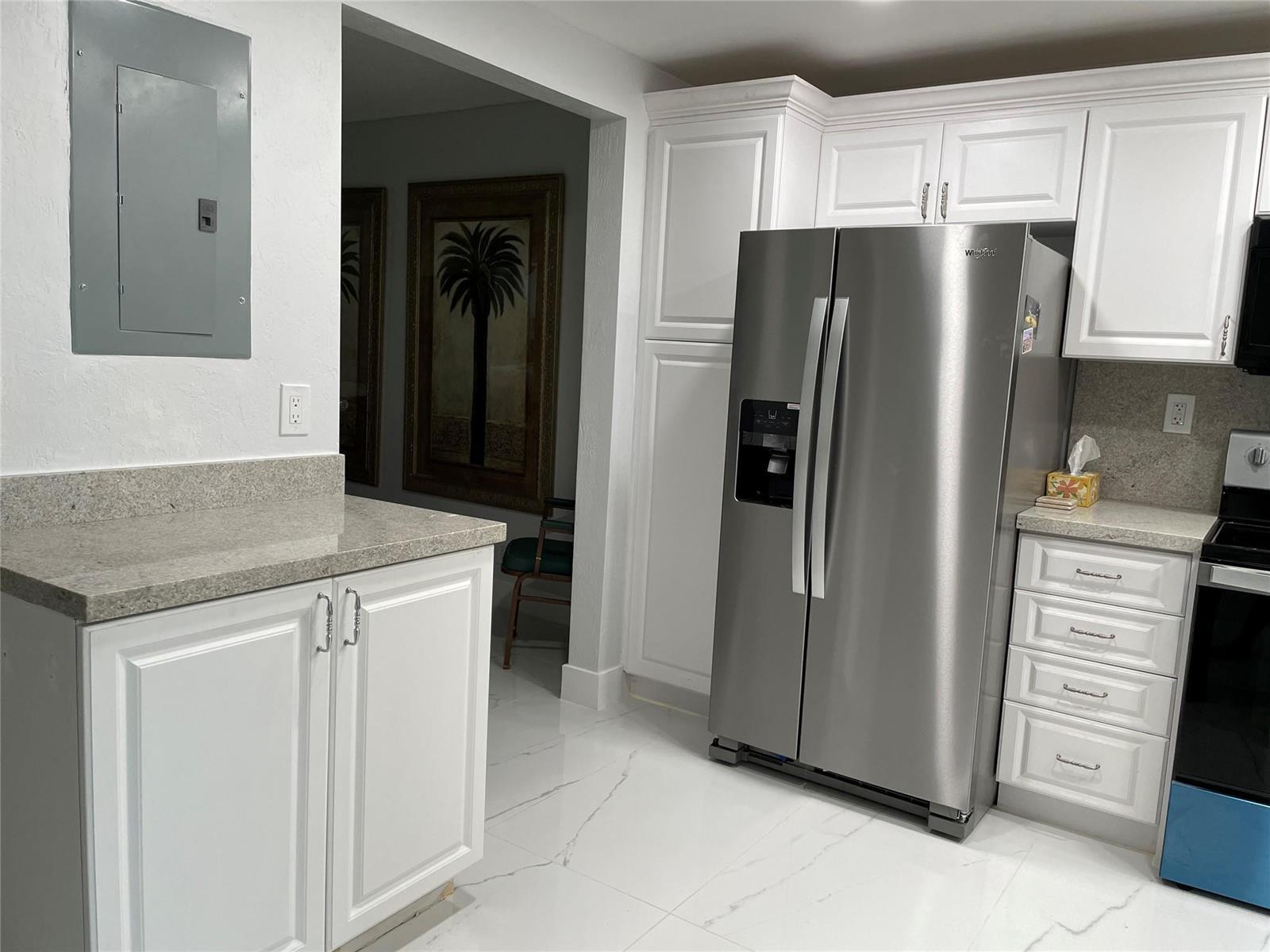 9420 S Hollybrook Lake Drive # 102, Pembroke Pines FL 33025 photo 3