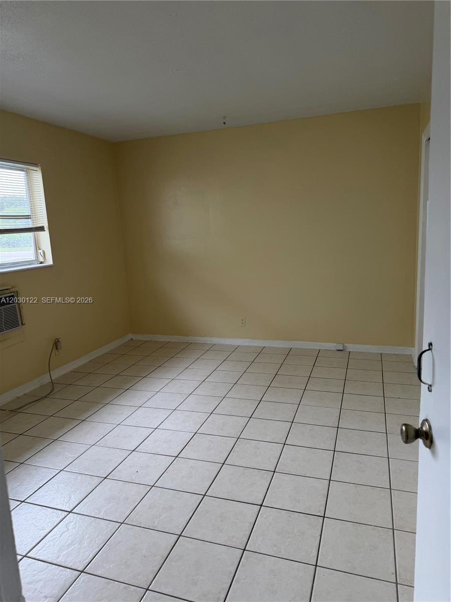 7811 Johnson St # 3E, Pembroke Pines FL 33024 photo 4