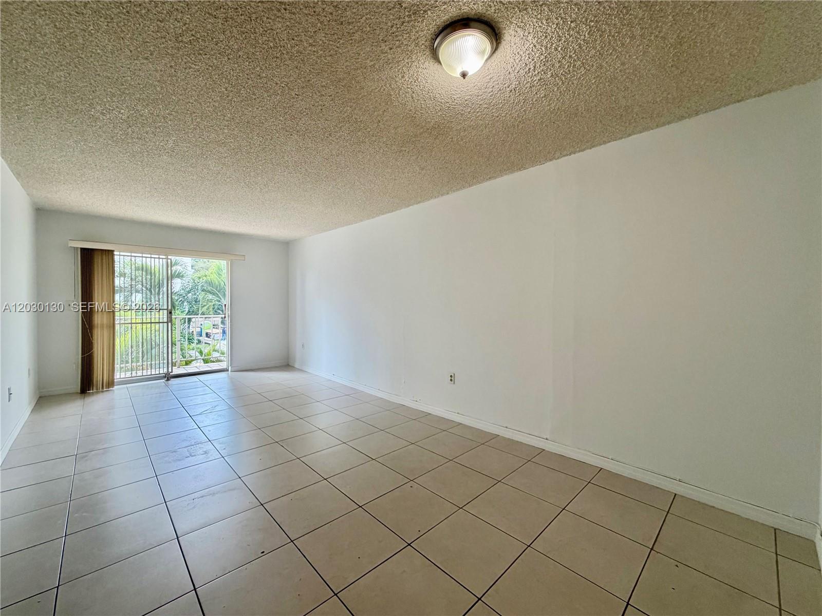 901 SW 37th Ave # 25, Miami FL 33135 photo 2