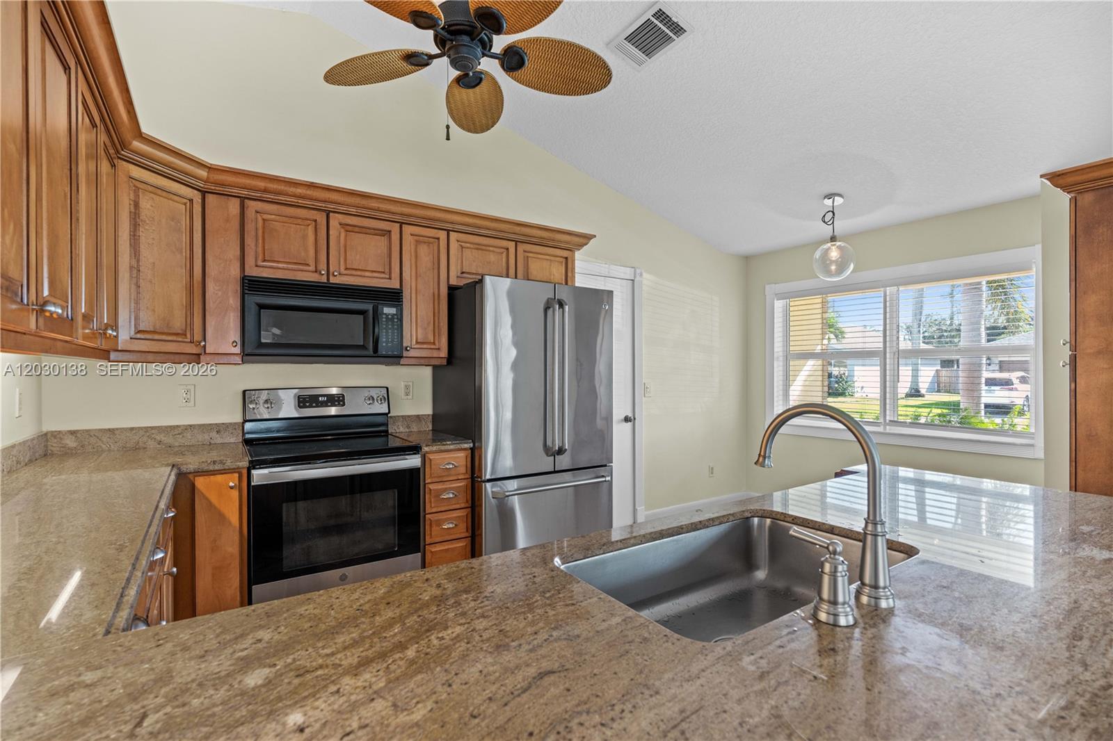 132 Wandering Trl, Jupiter FL 33458 photo 4