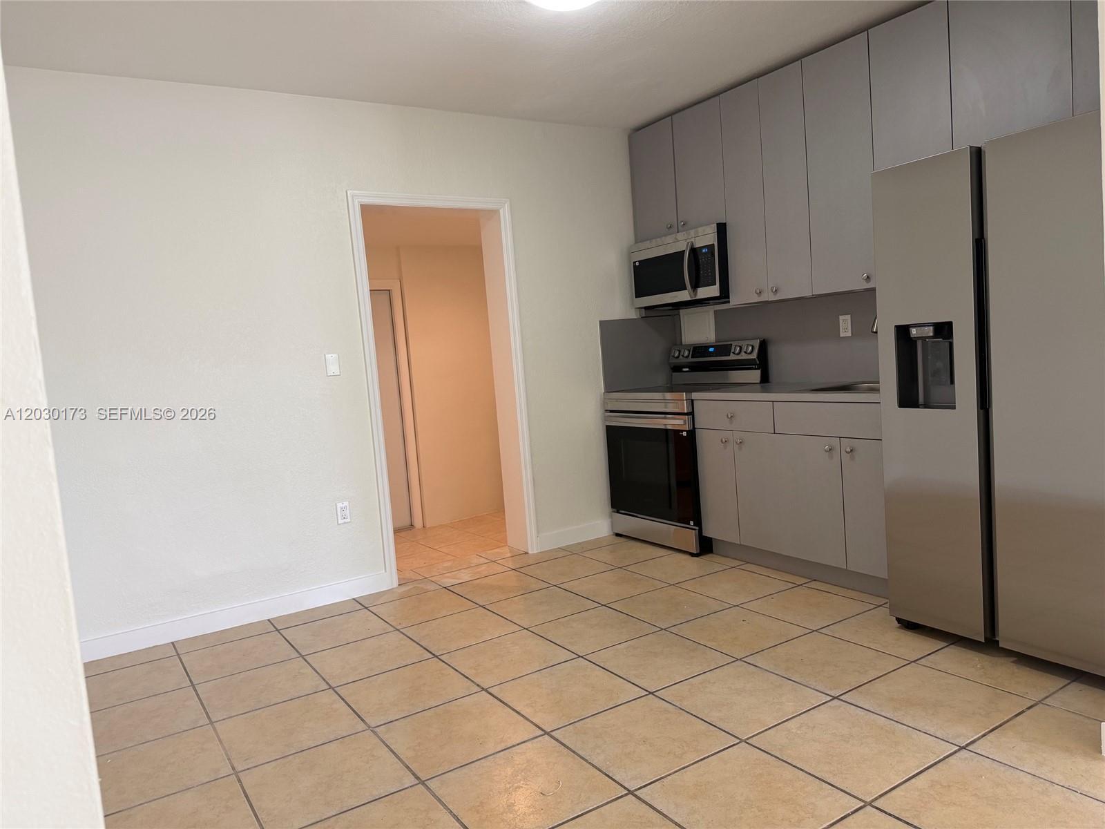 1047 SW 76th Ave # 0, Miami FL 33144 photo 2