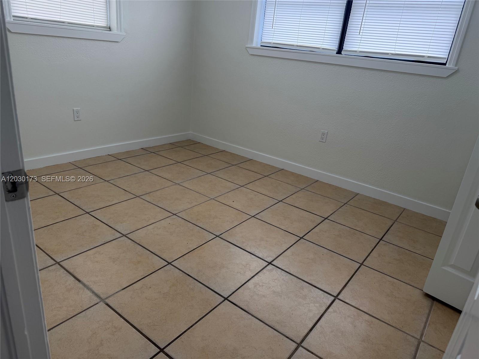 1047 SW 76th Ave # 0, Miami FL 33144 photo 4