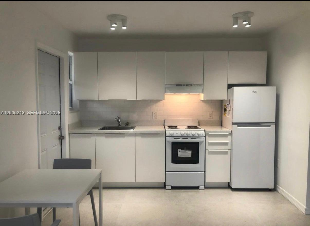 5963 SW 66th Ter # 1, South Miami FL 33143