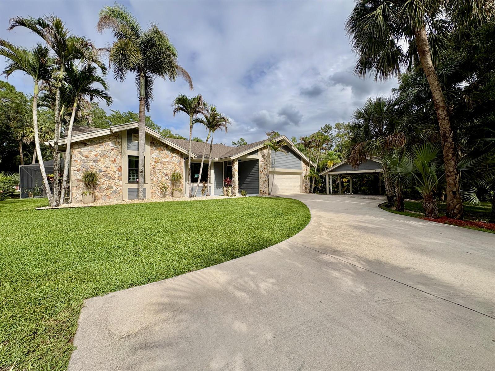 16789 N 98th Way Way N, FL 33478