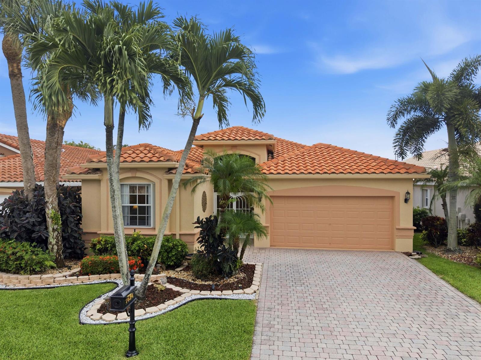 7624 Viniste Drive, Boynton Beach FL 33472