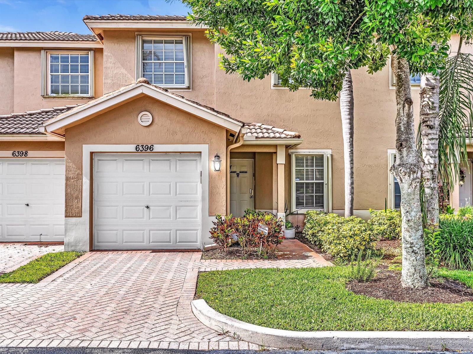6396 Park Lake Circle, Boynton Beach FL 33437