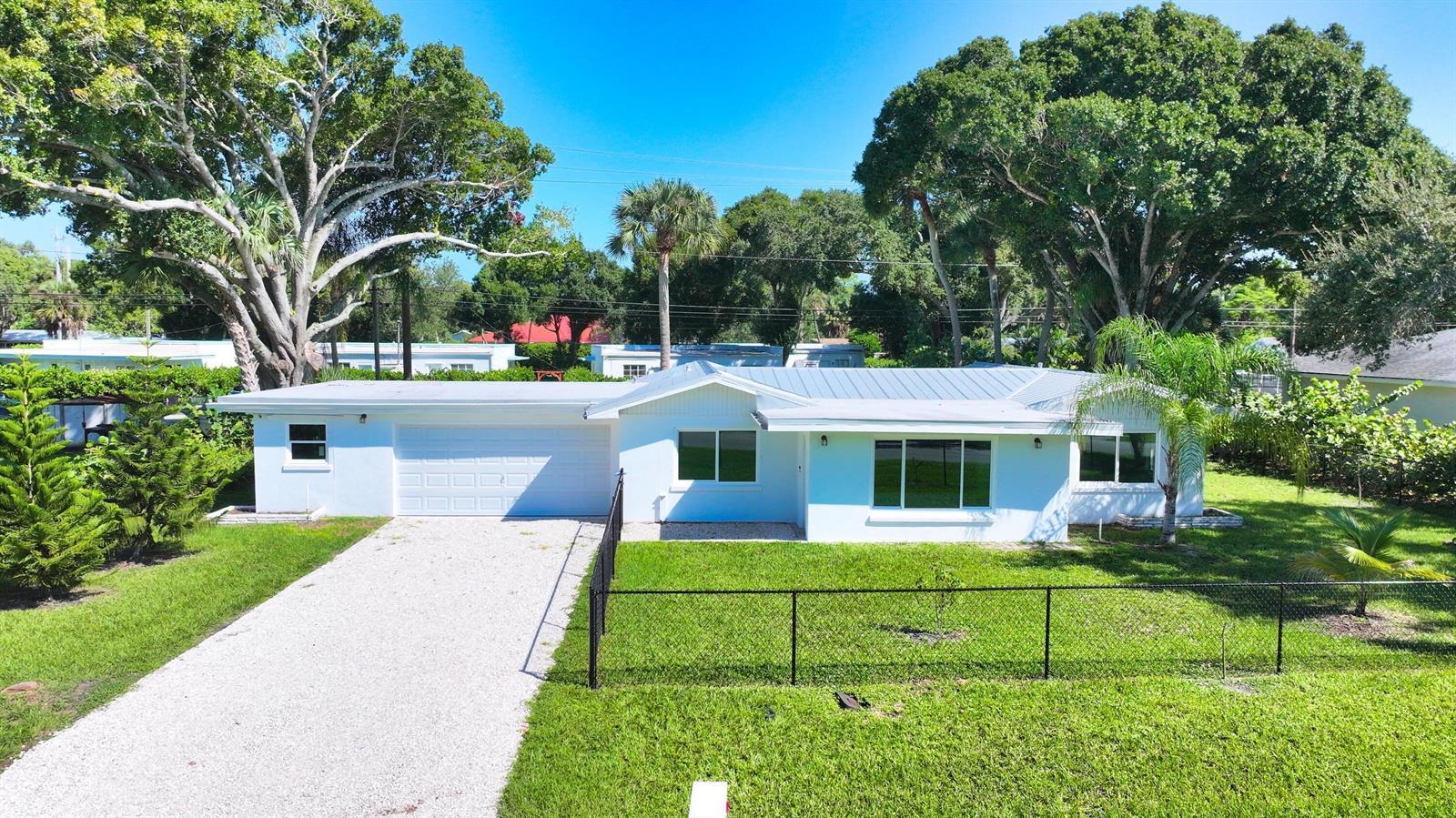 768 22nd Place, Vero Beach FL 32960