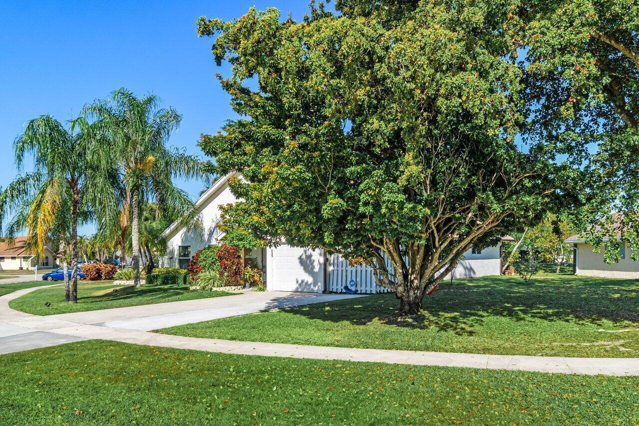 22525 Swordfish Drive, Boca Raton FL 33428 photo 2