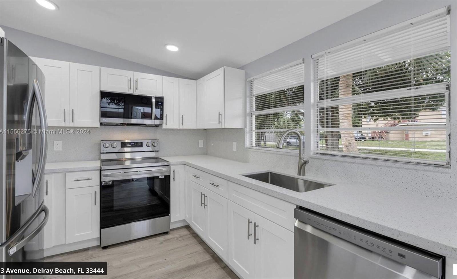 145 SW 13th Avenue, Delray Beach FL 33444 photo 5
