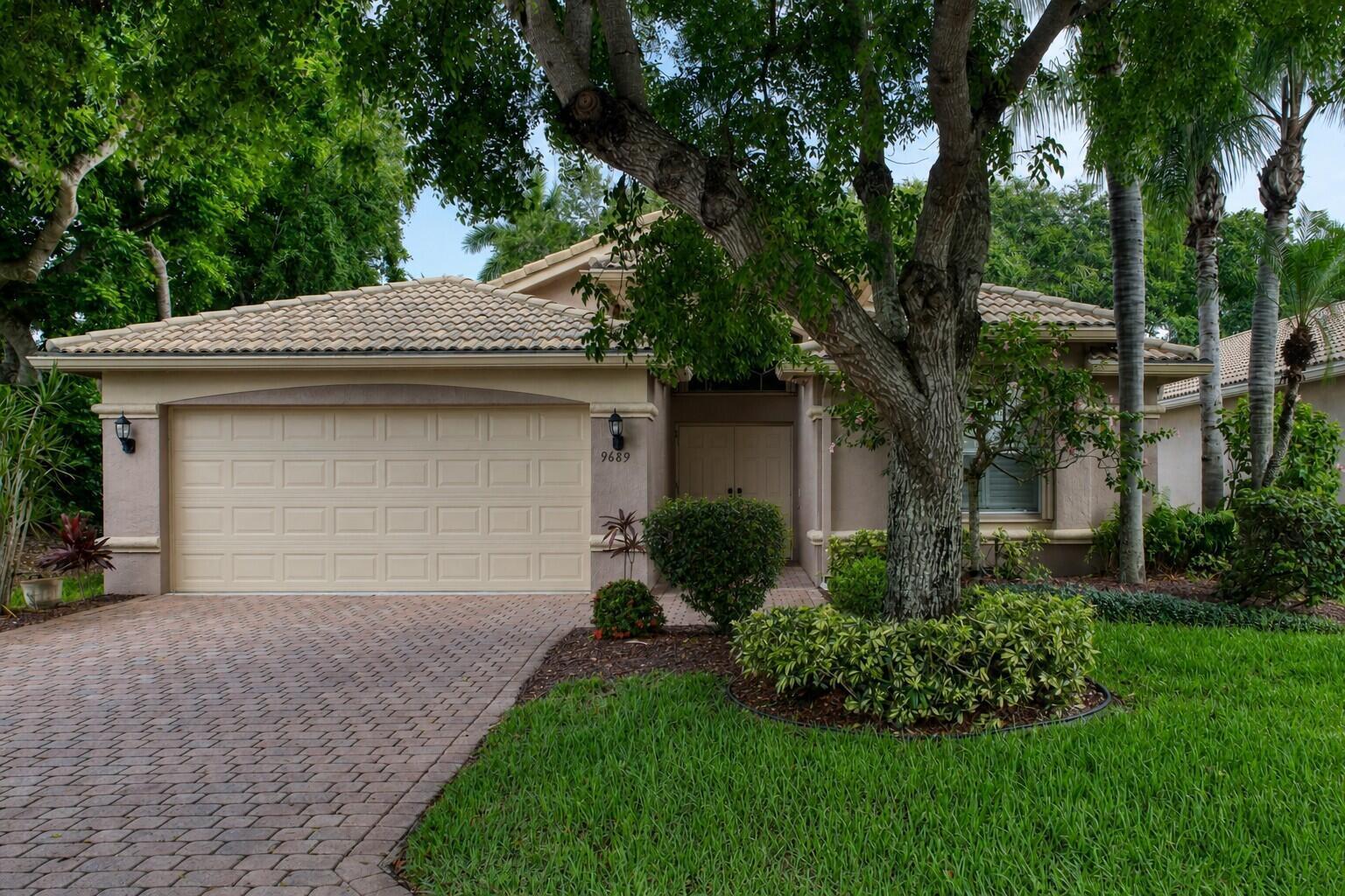 9689 Positano Way, Lake Worth FL 33467