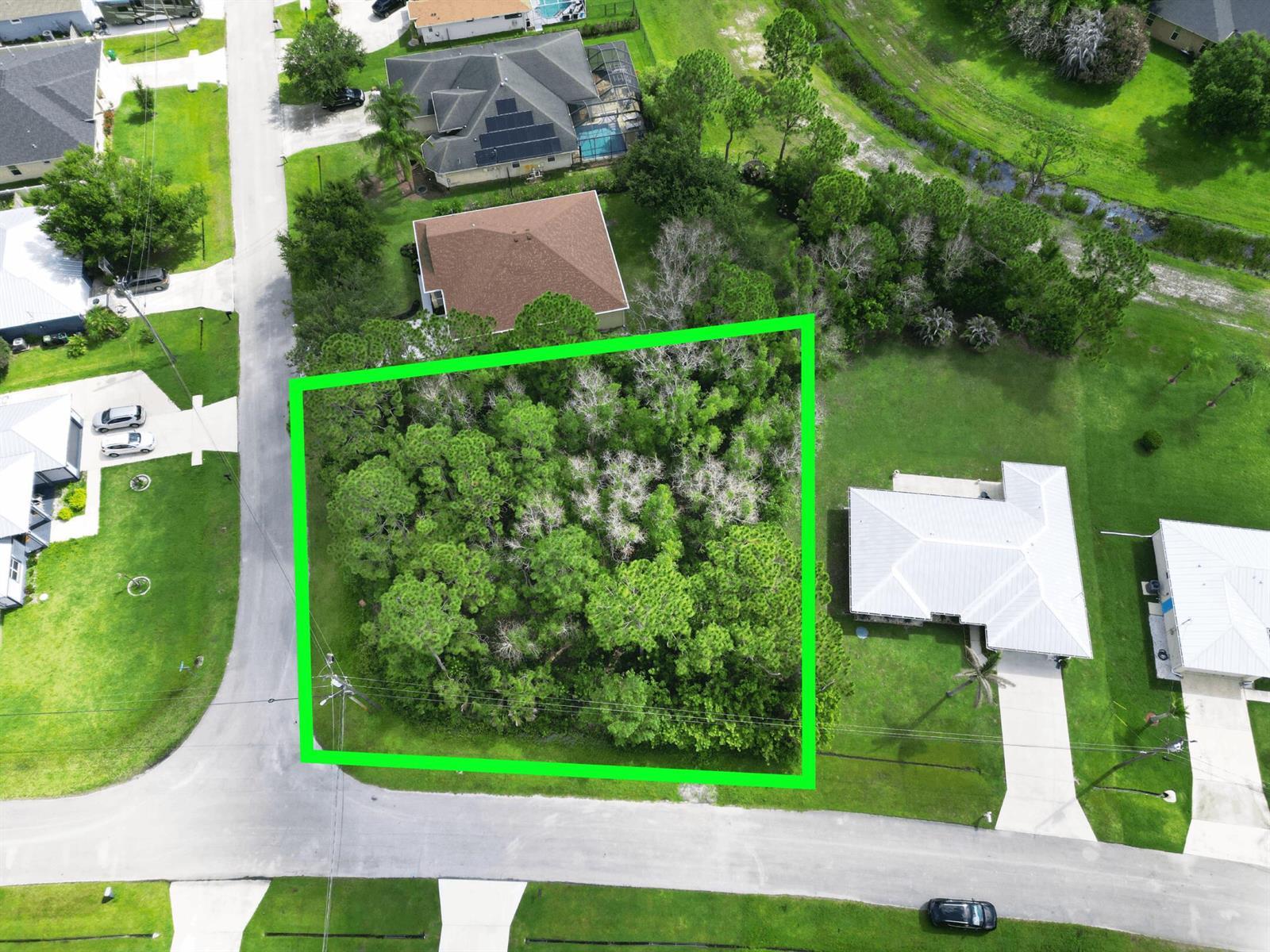 5475 NW Cambo Court, Port St. Lucie FL 34986 photo 3
