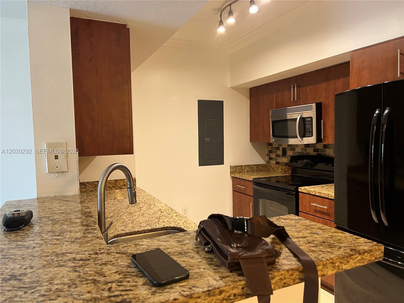 11701 SW 2nd St # 5104, Pembroke Pines FL 33025 photo 3