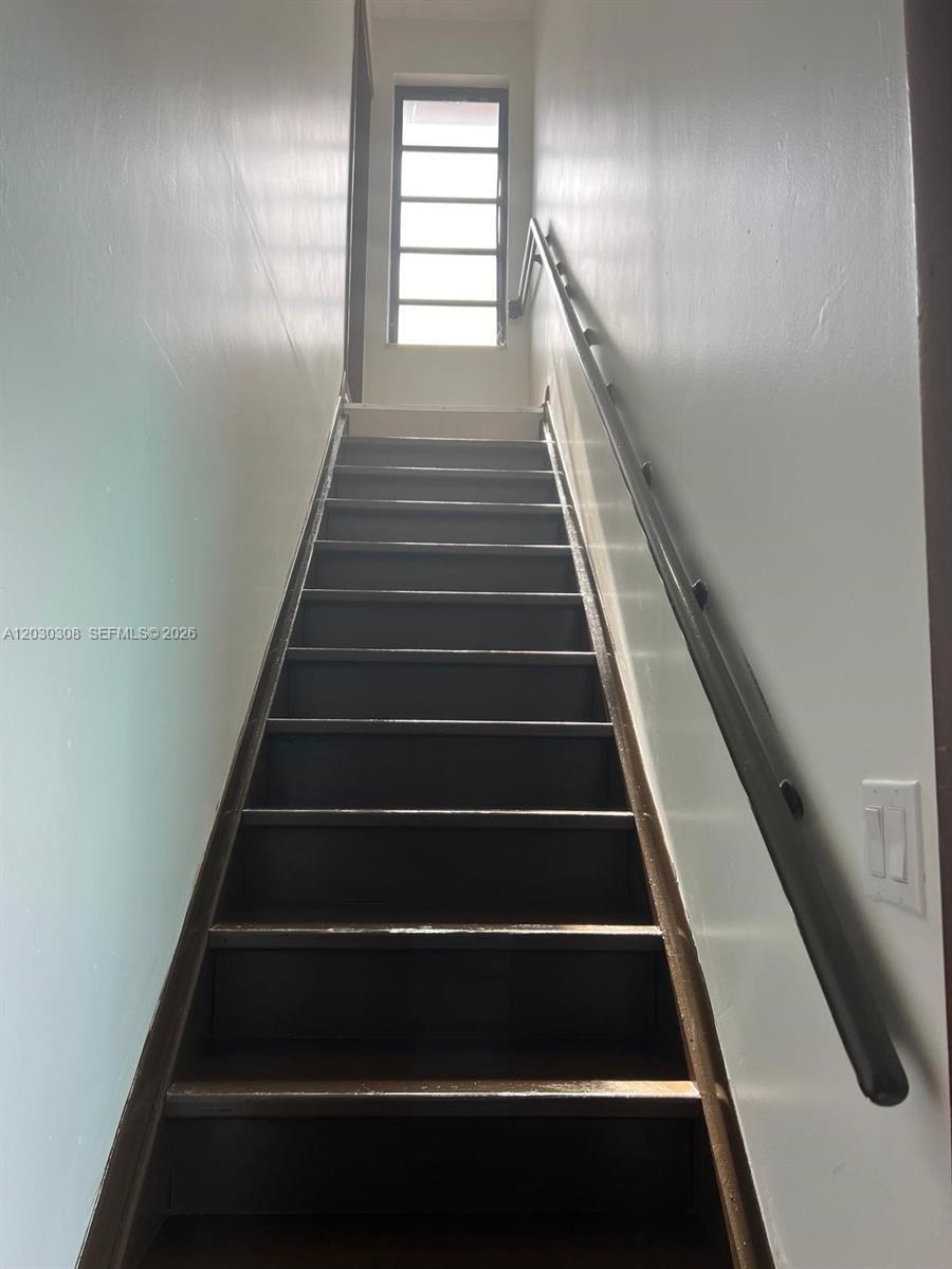 321 SW 71st Ave # 2, Miami FL 33144 photo 2