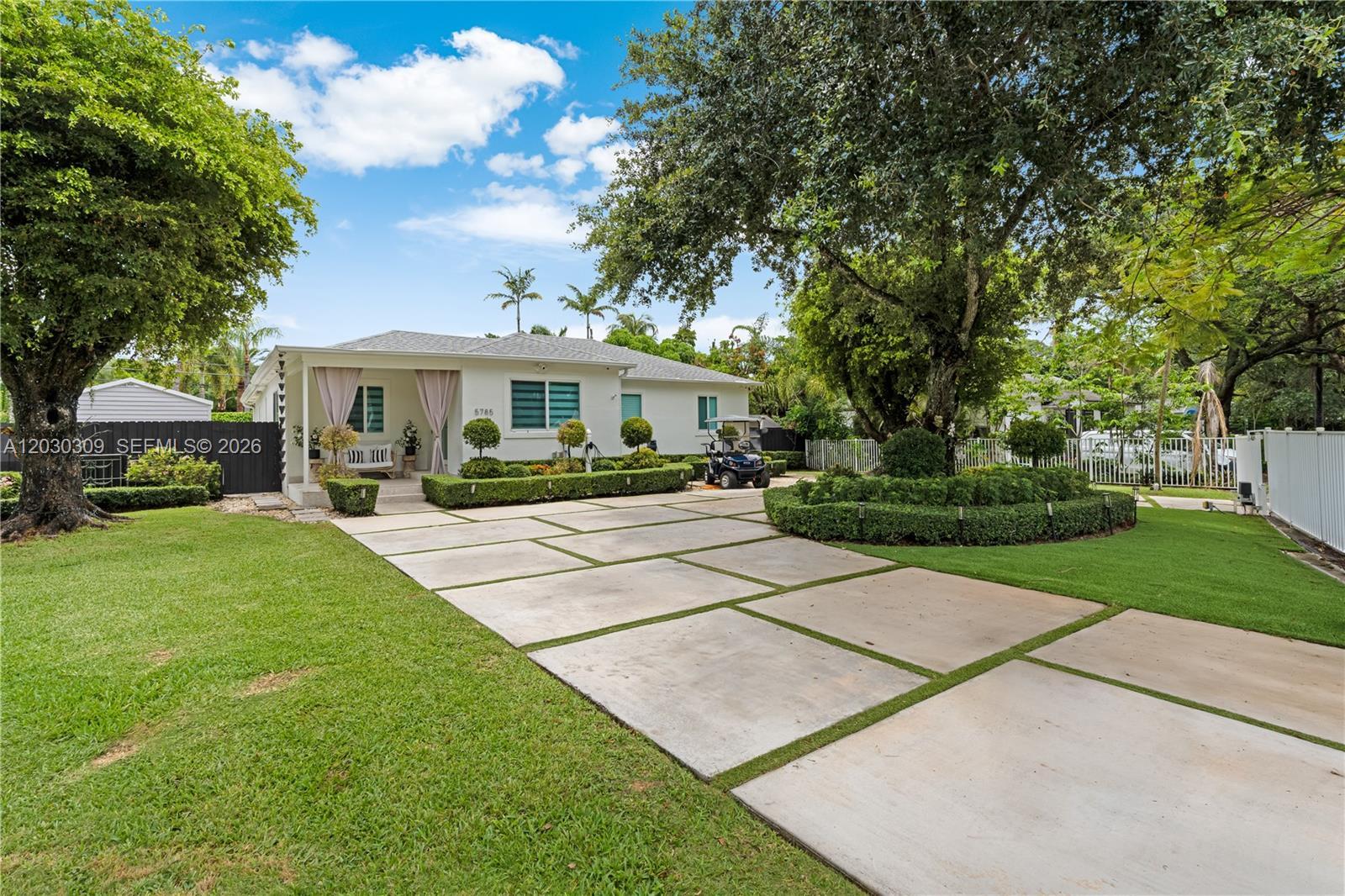 5785 SW 46th Ter, Miami FL 33155 photo 2