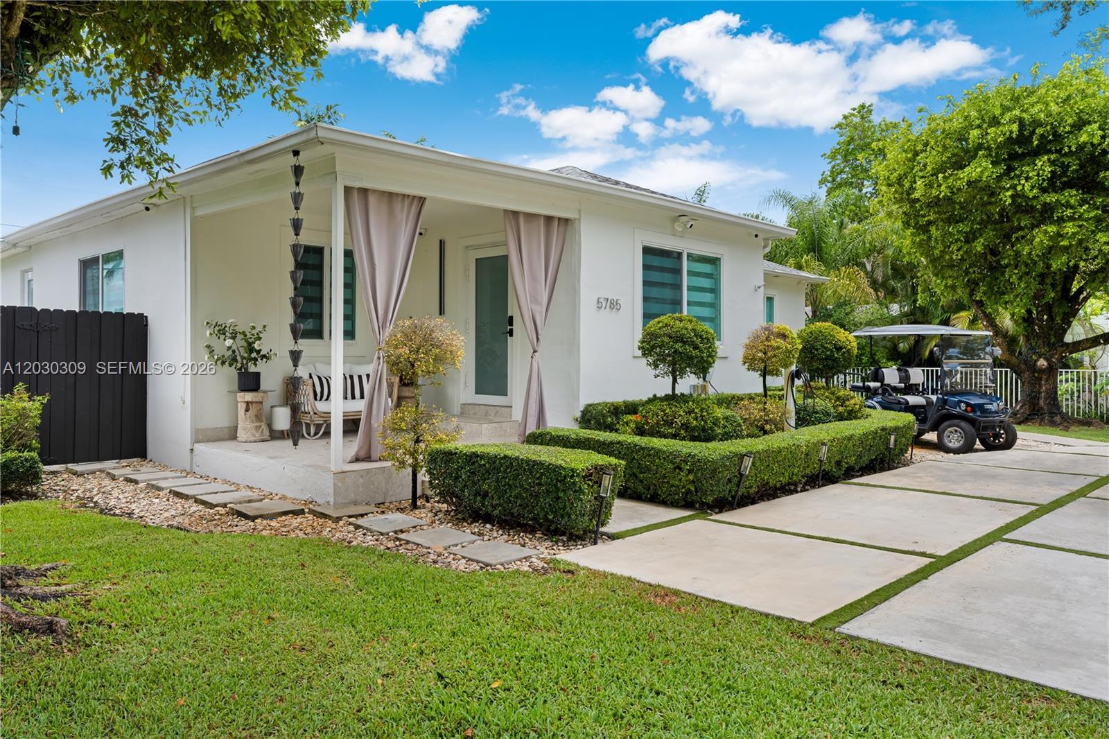 5785 SW 46th Ter, Miami FL 33155 photo 4