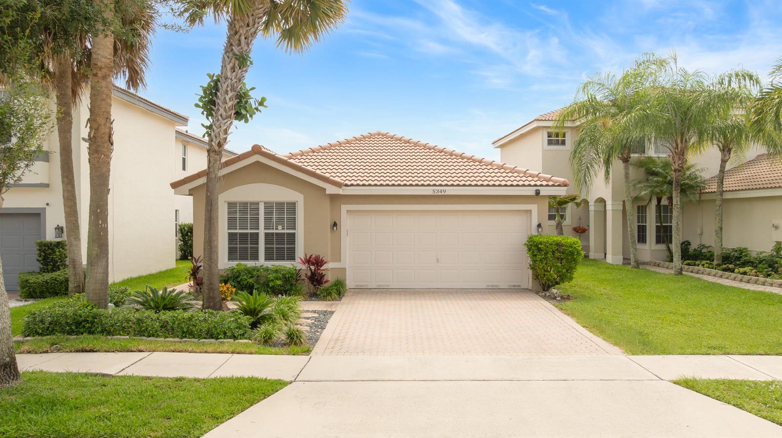 5349 NW 117th Avenue, Coral Springs FL 33076