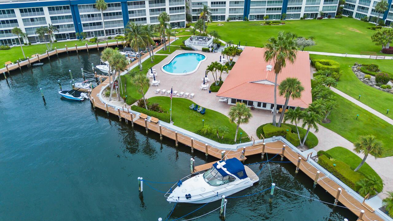 3351 Spanish Trail # 115, Delray Beach FL 33483 photo 2