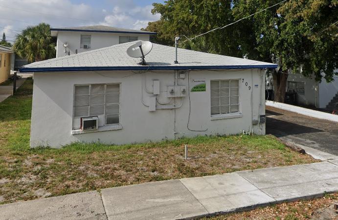 709 11th Street # 2, West Palm Beach FL 33401 photo 2