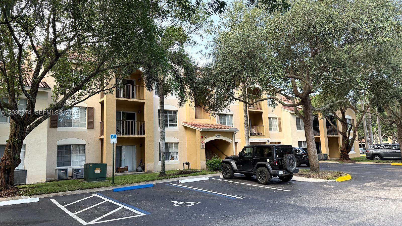 4220 San Marino Blvd # 303, West Palm Beach FL 33409