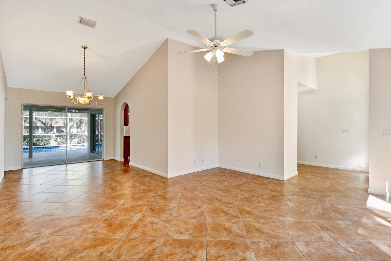 17707 127th Drive N, Jupiter FL 33478 photo 5