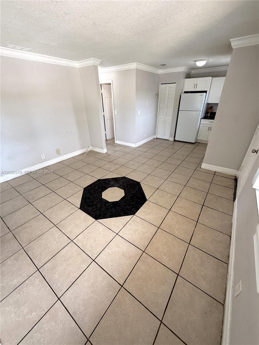 412 Lakeside Dr # 223, Margate FL 33063 photo 3