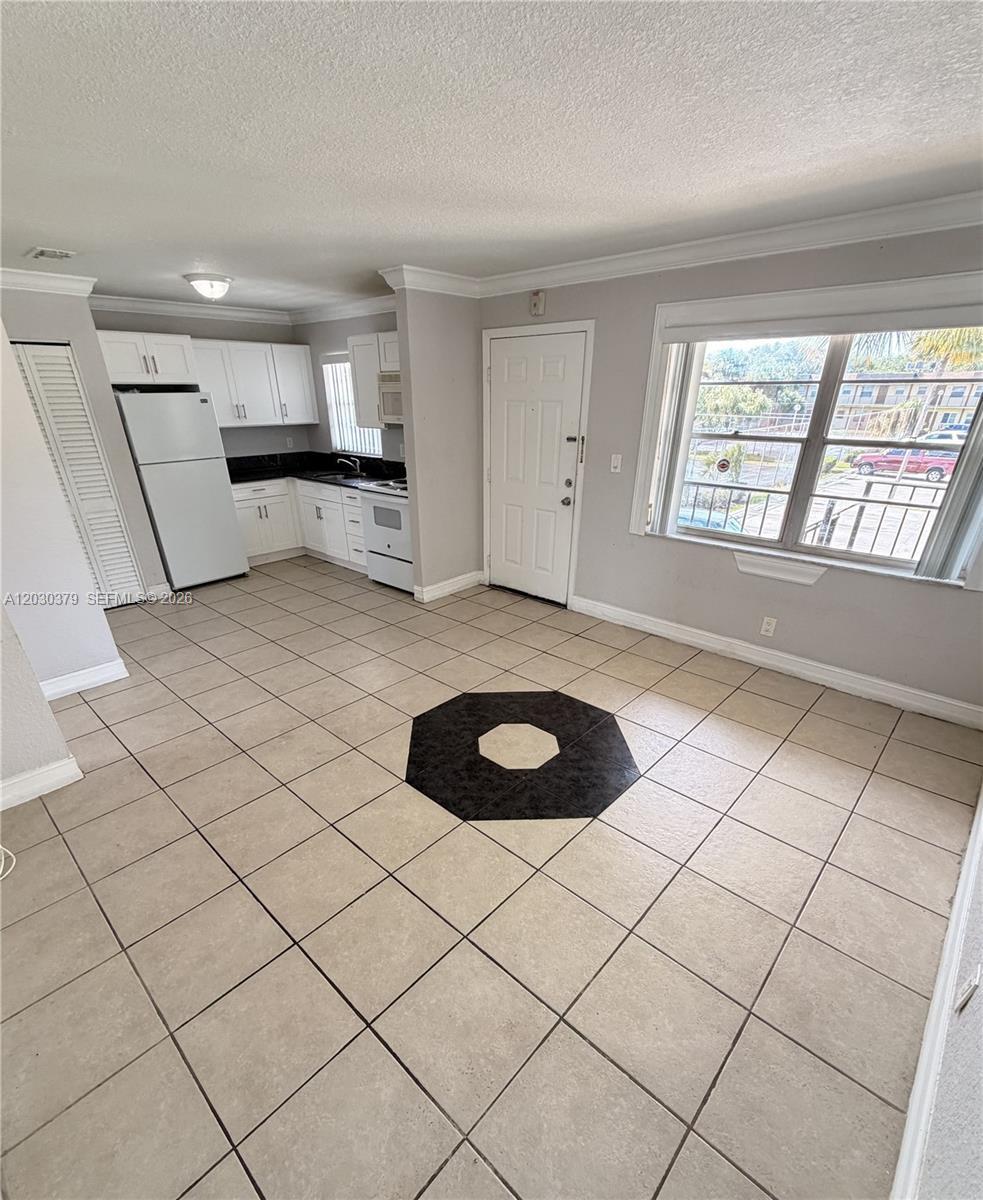 412 Lakeside Dr # 223, Margate FL 33063 photo 5