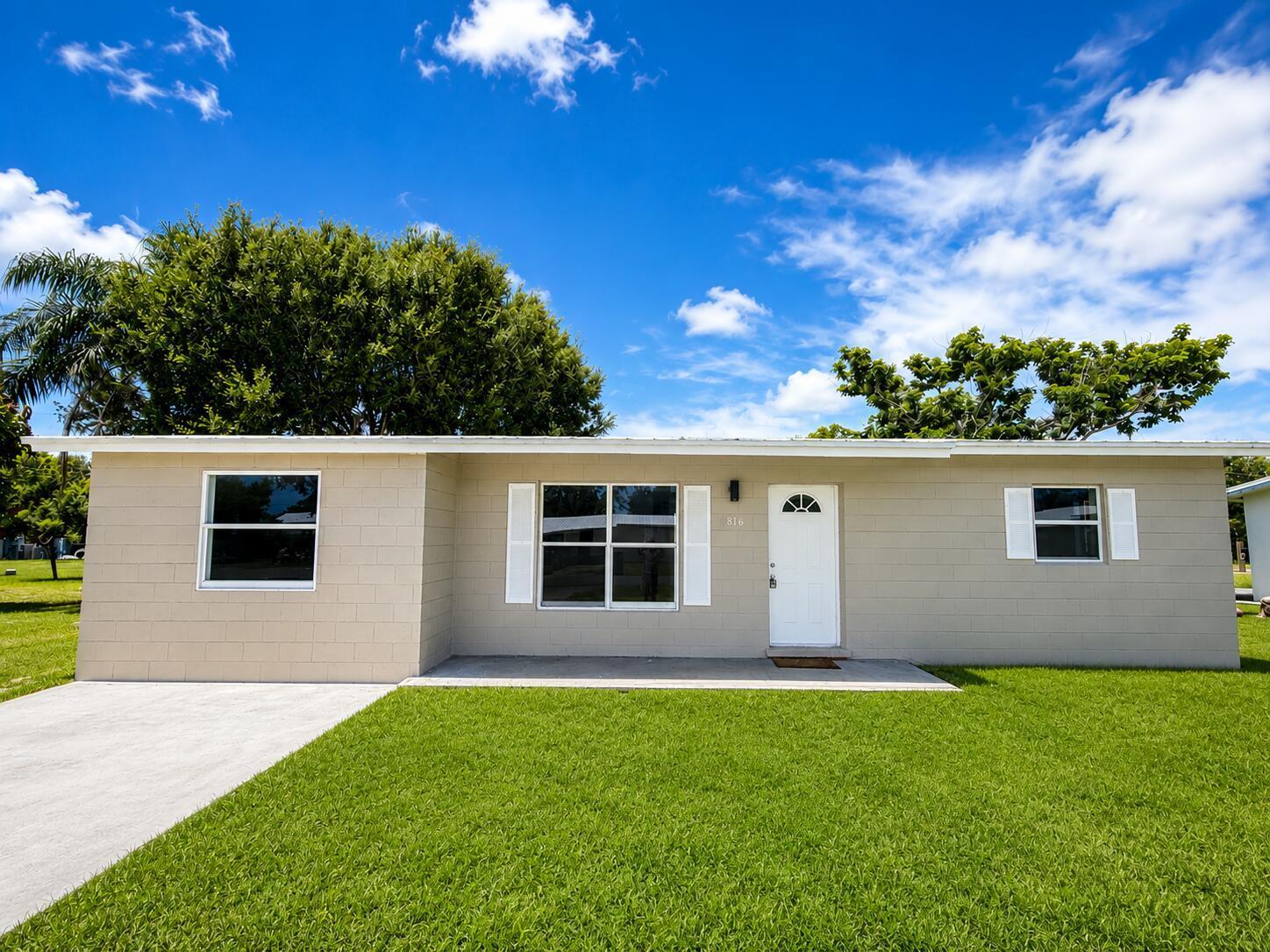 816 Revels Lane, Fort Pierce FL 34982