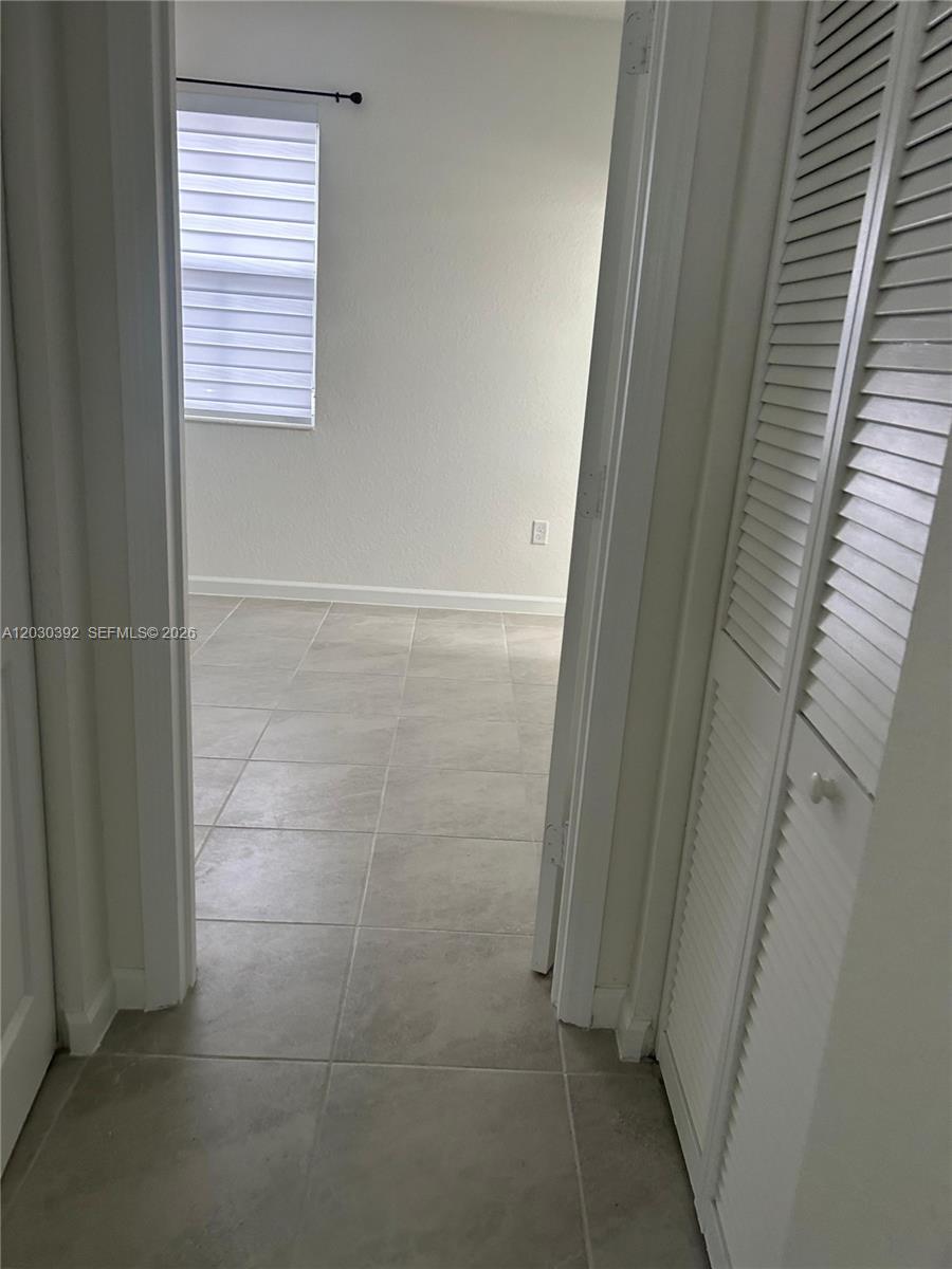 2582 SE 29th St, Homestead FL 33035 photo 5
