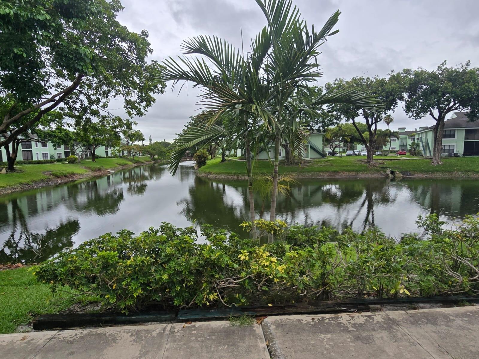 8775 NW 39th Street NW # 8775, Sunrise FL 33351