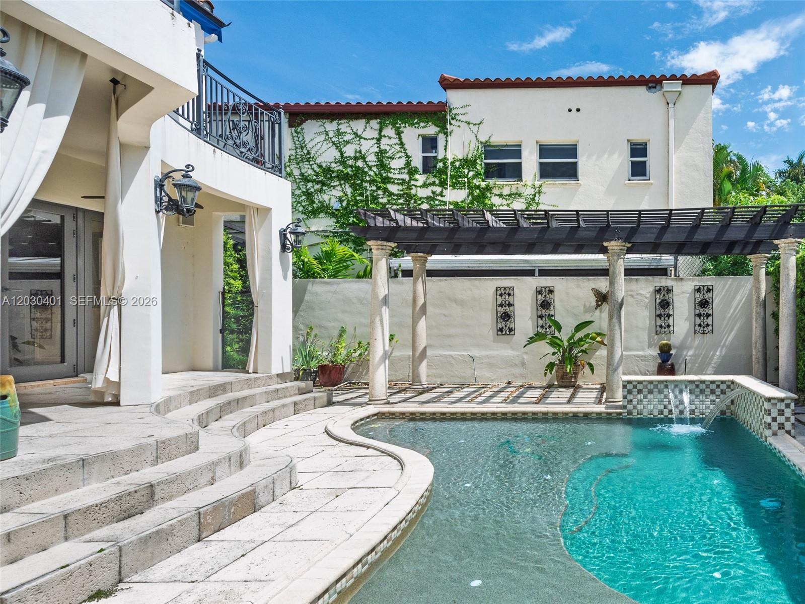 5860 Pine Tree Dr, Miami Beach FL 33140 photo 3