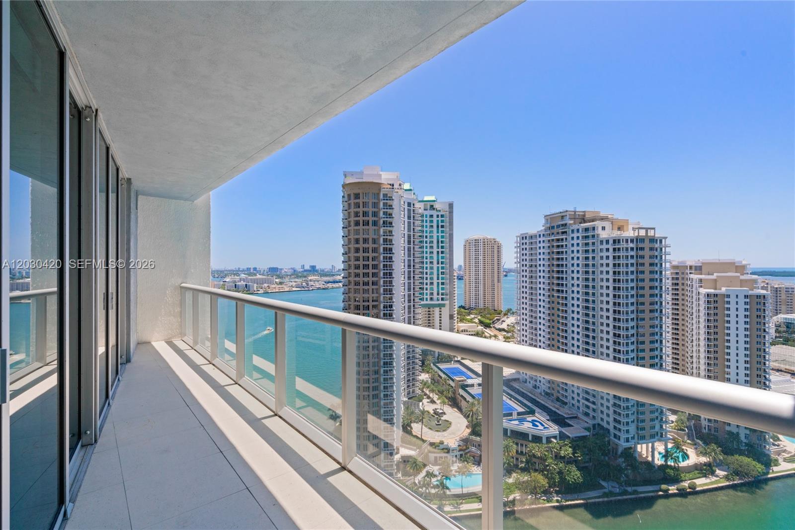 475 Brickell Ave # 2607, Miami FL 33131