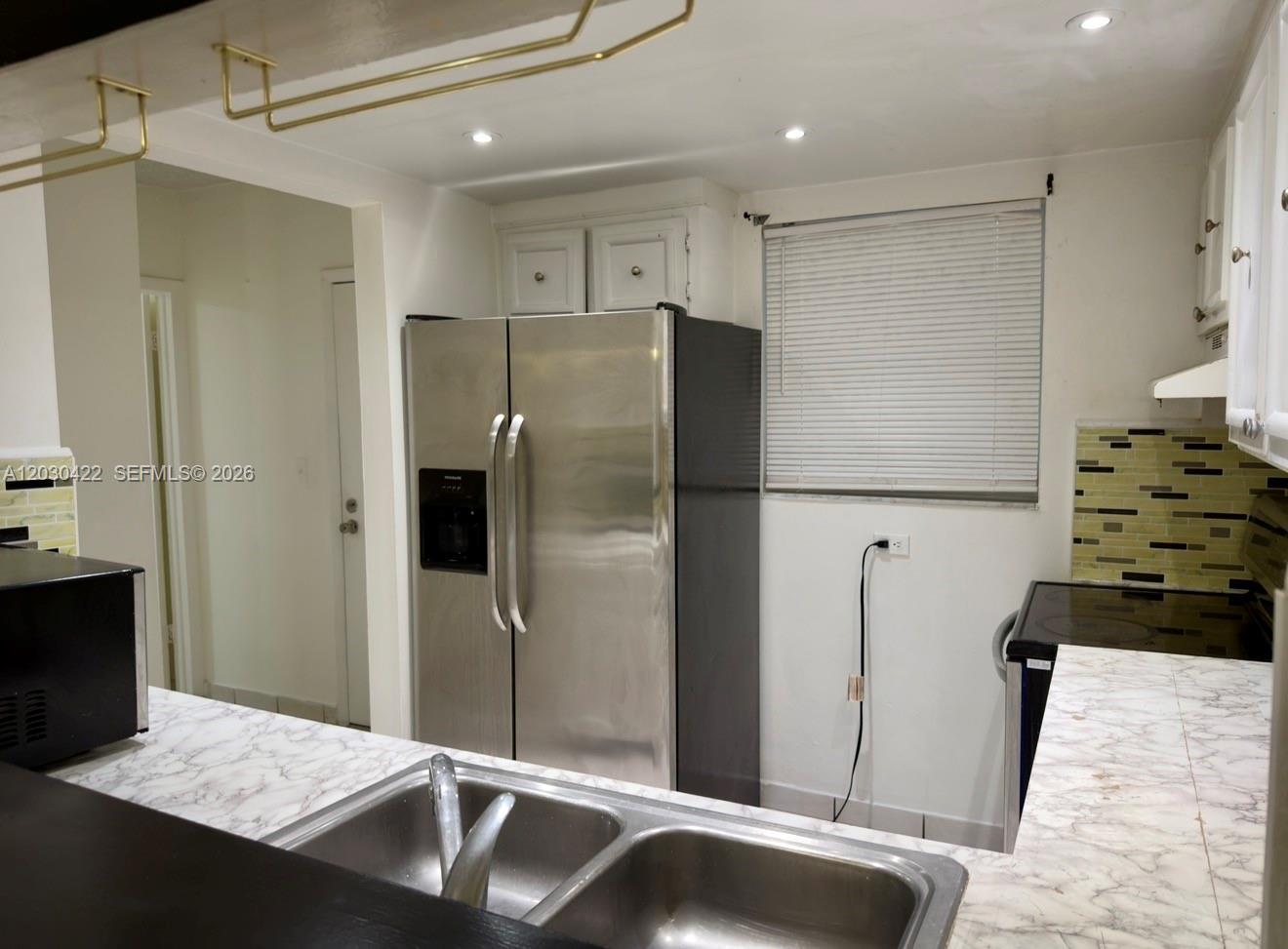 1035 W 77th St # 211, Hialeah FL 33014 photo 2
