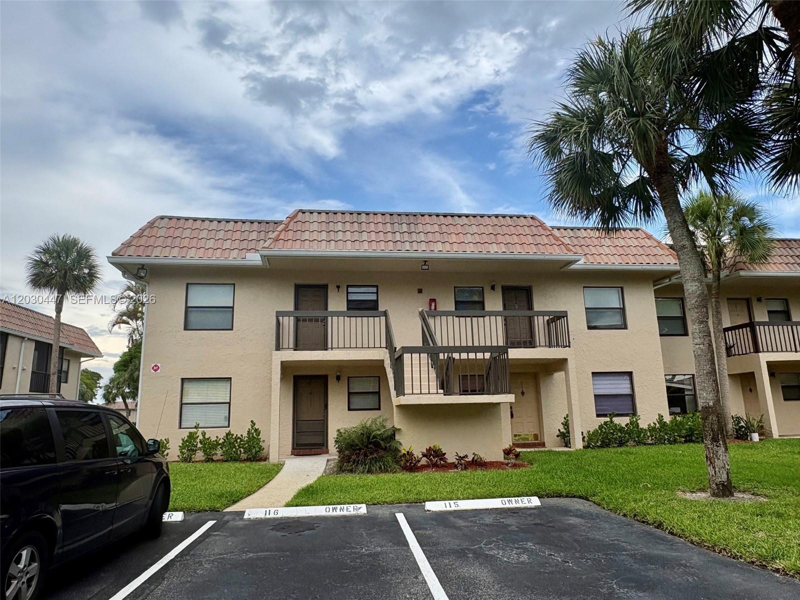 6832 S Palmetto Cir S # 201, Boca Raton FL 33433 photo 2