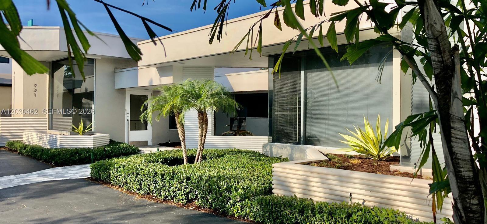 721 NE 3rd Ave # A, Fort Lauderdale FL 33304 photo 4