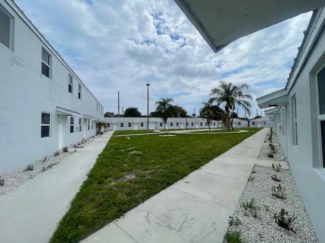 4393 Windsor Avenue # 3, West Palm Beach FL 33407 photo 2