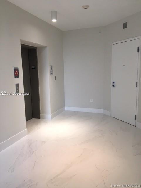 16385 Biscayne Blvd # 621, North Miami Beach FL 33160 photo 5