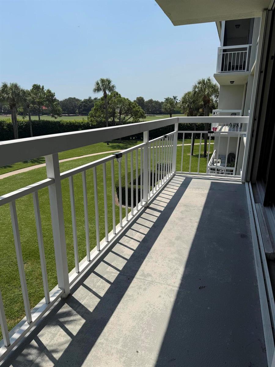 2791 Village Boulevard # 302, West Palm Beach FL 33409 photo 3
