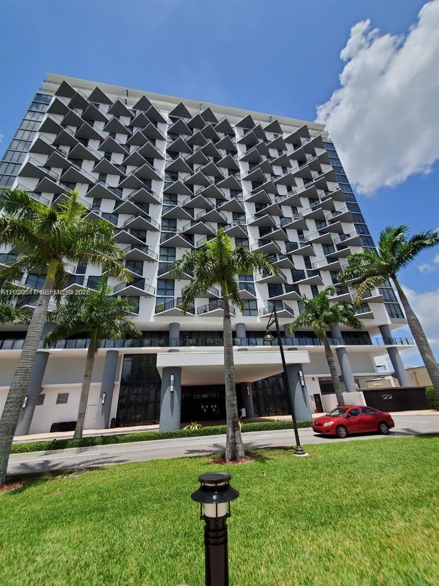 5252 NW 85th Ave # 1104, Doral FL 33166 photo 2