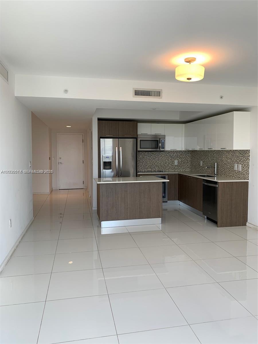 5252 NW 85th Ave # 1104, Doral FL 33166 photo 3