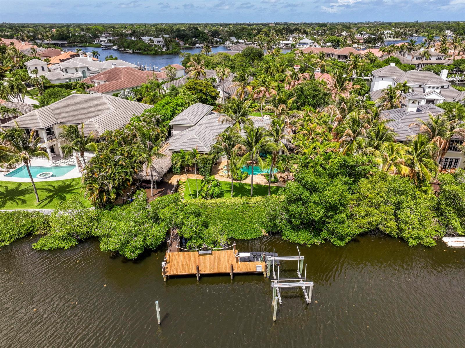 19028 SE Windward Island Lane, Jupiter FL 33458 photo 4
