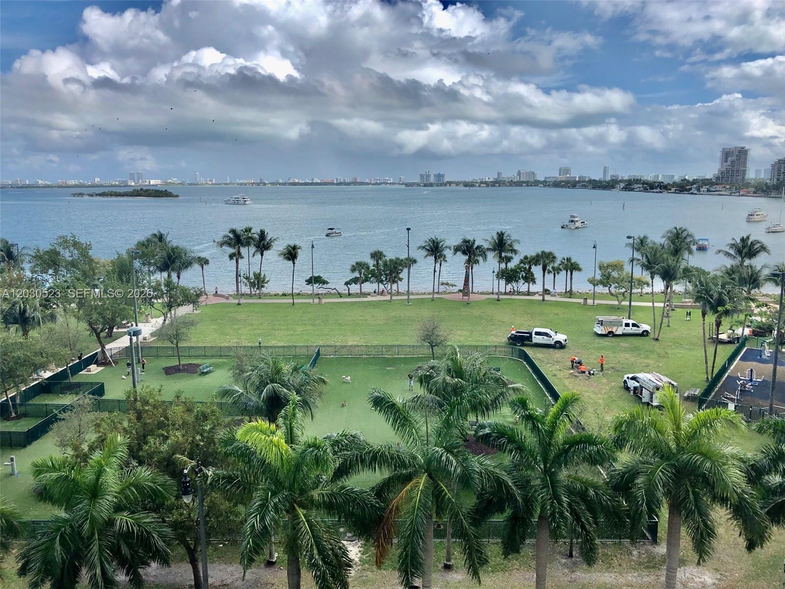 1800 N Bayshore Dr # 605, Miami FL 33132 photo 2