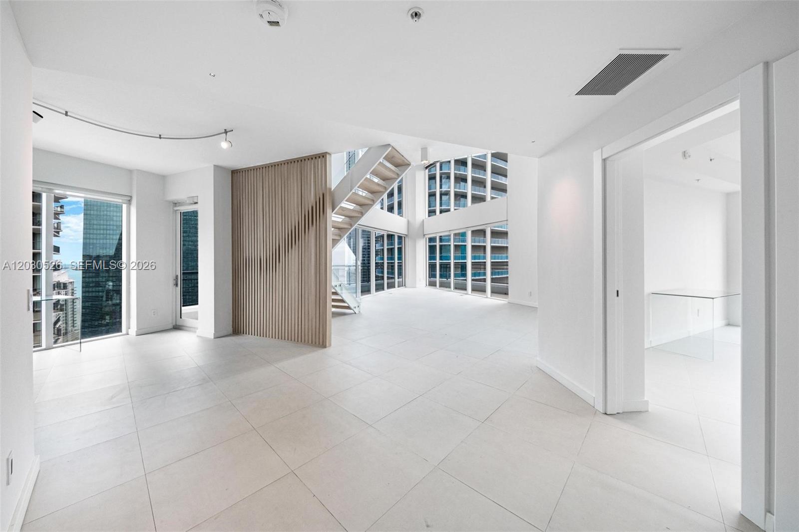 60 SW 13th St # 2600, Miami FL 33130 photo 3