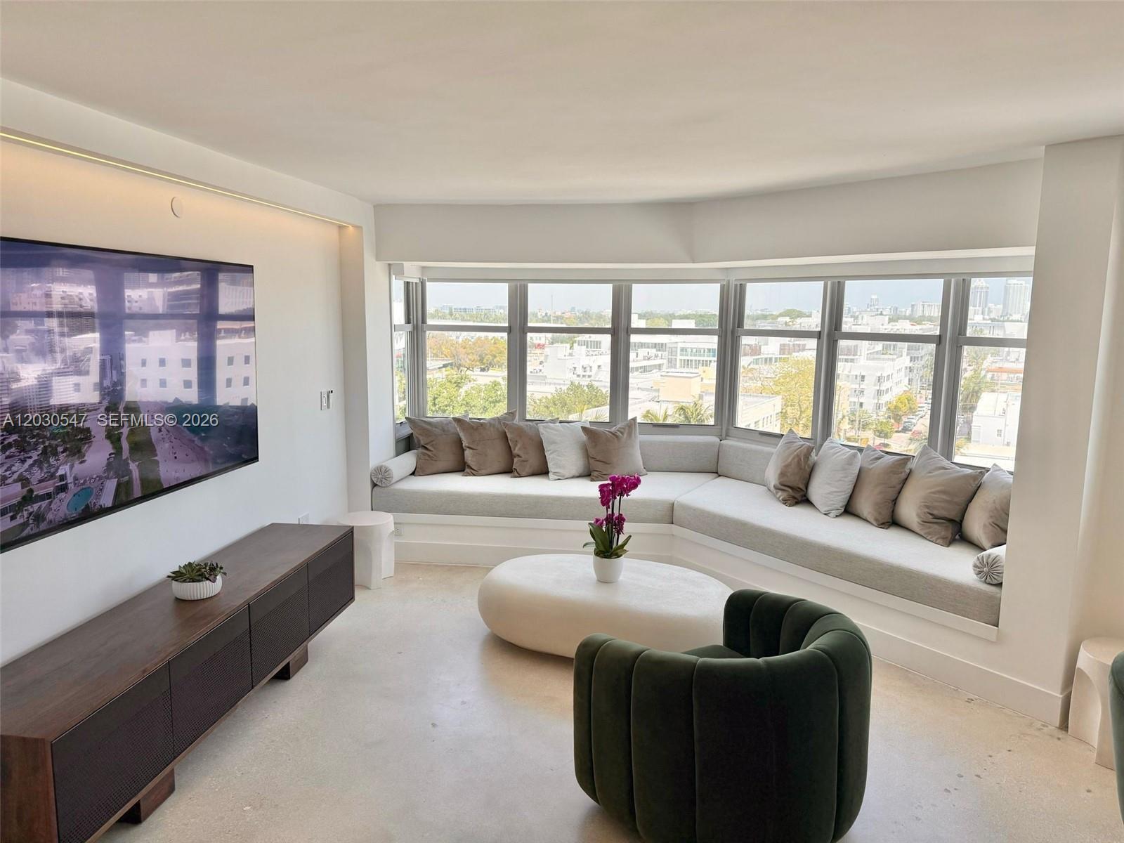 1881 Washington Ave # 9C, Miami Beach FL 33139 photo 2