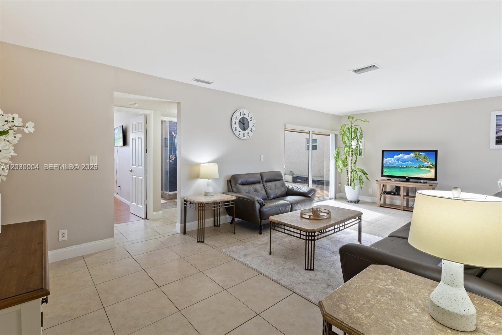 4119 Coral Springs Dr # C6, Coral Springs FL 33065 photo 4
