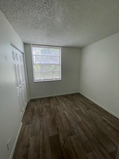 211 Lake Pointe Drive Unit 207, Oakland Park FL 33309 photo 4