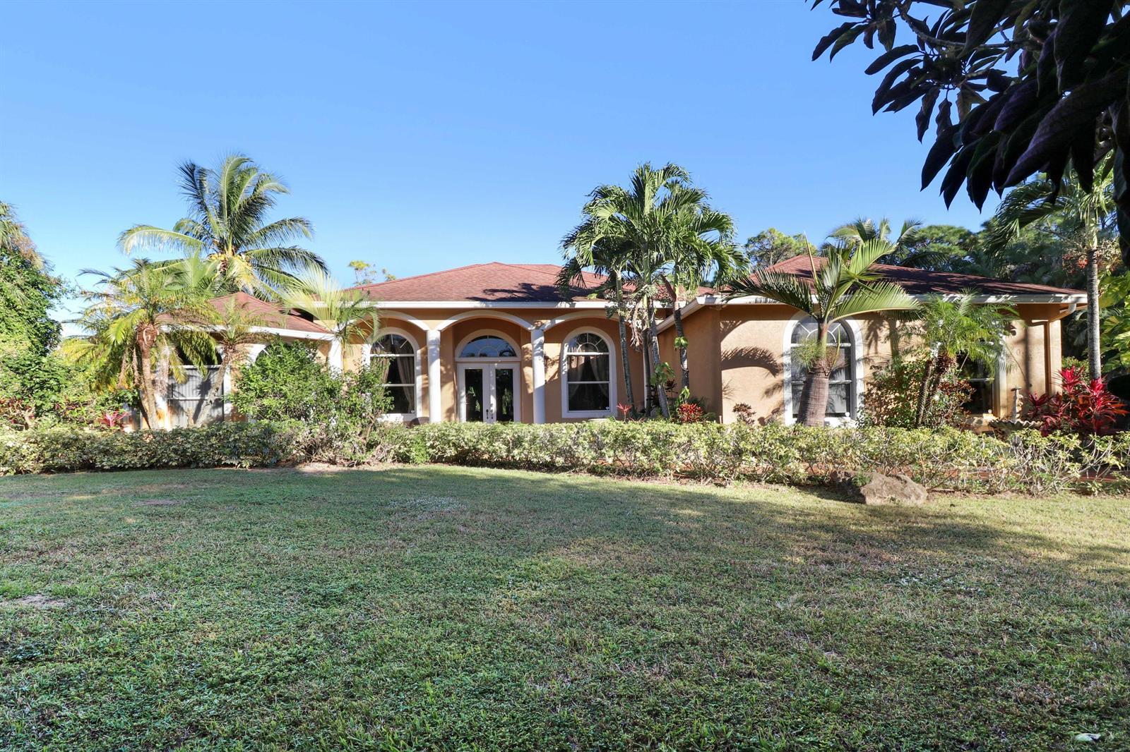 7086 Hall Boulevard, FL 33470