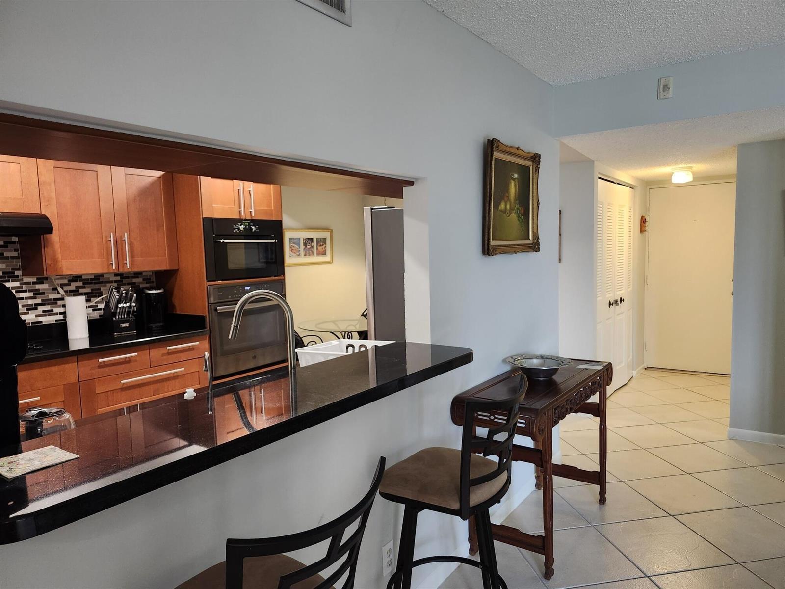 450 Egret Circle, Delray Beach FL 33444 photo 2