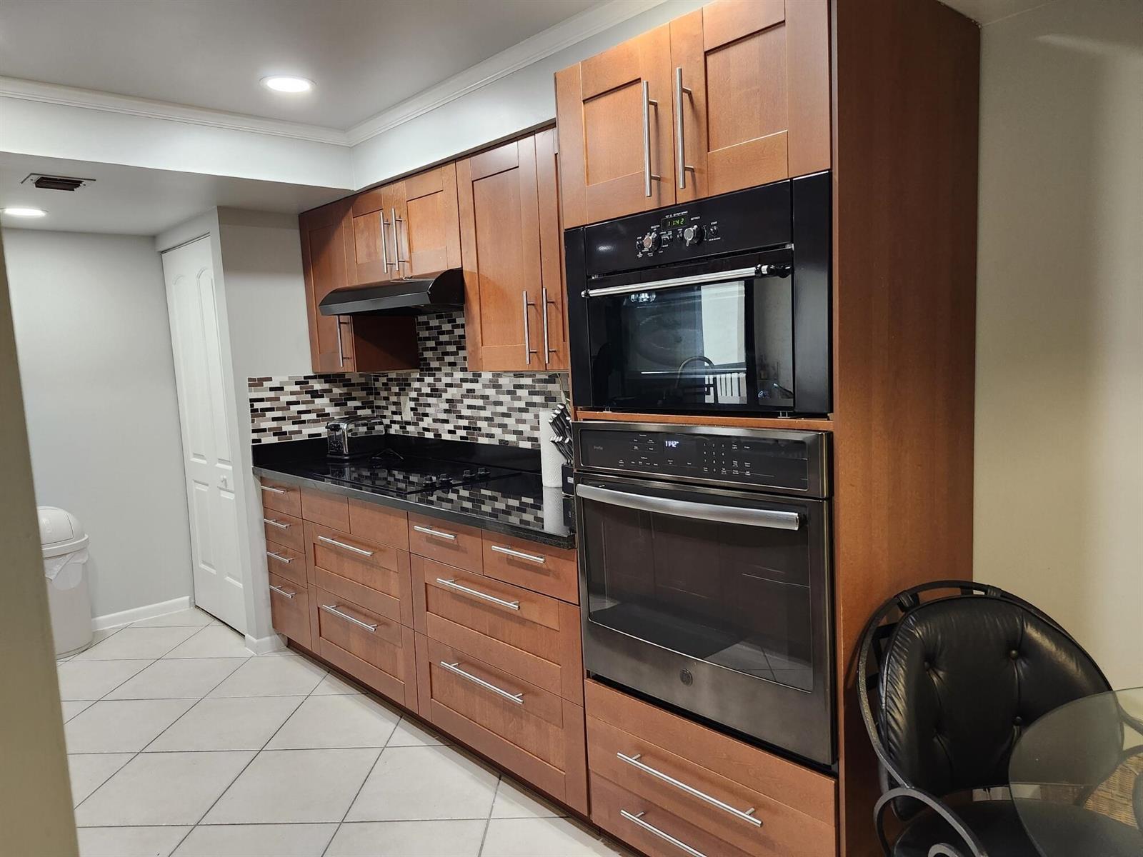 450 Egret Circle, Delray Beach FL 33444 photo 4