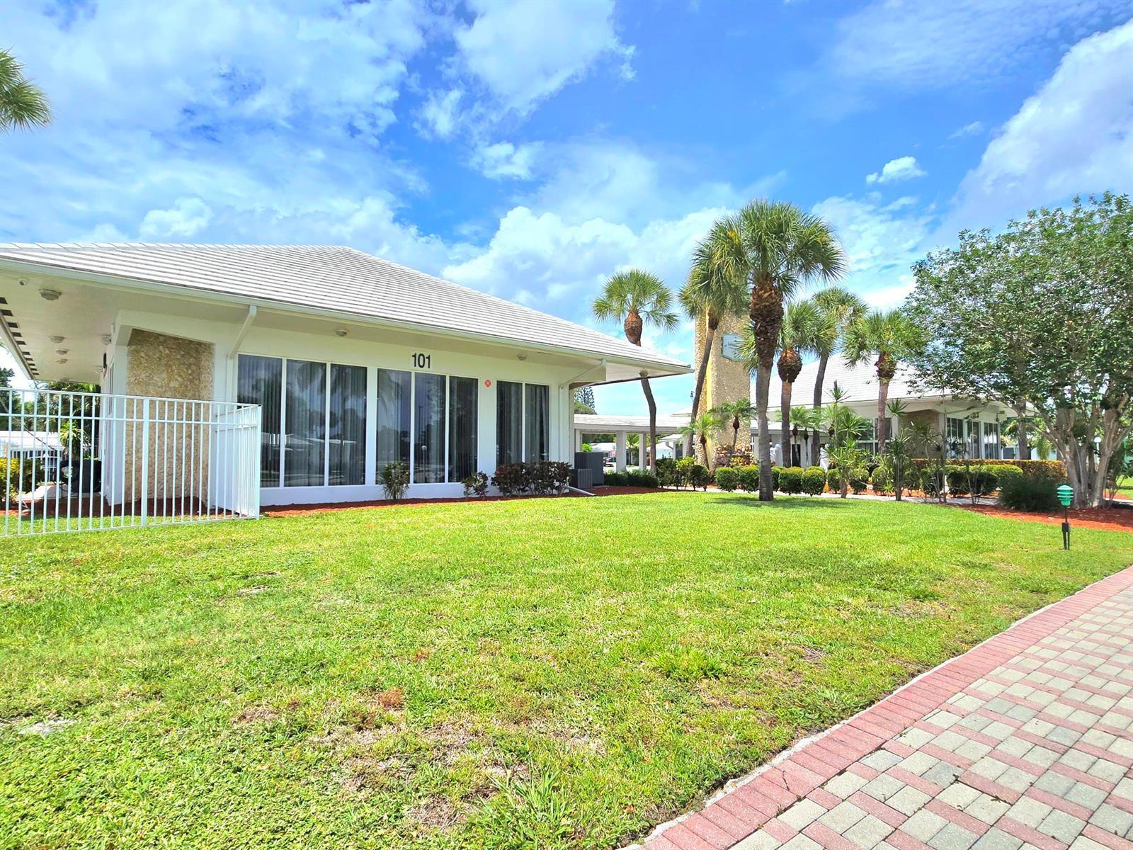 2501 W Golf Boulevard # 127, Pompano Beach FL 33064 photo 2
